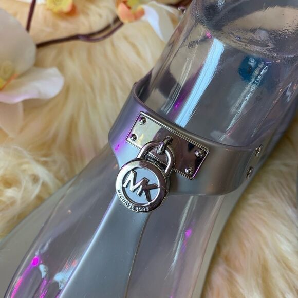MICHAEL KORS WOMEN'S SILVER JELLY SANDALS - Picture 6 of 6